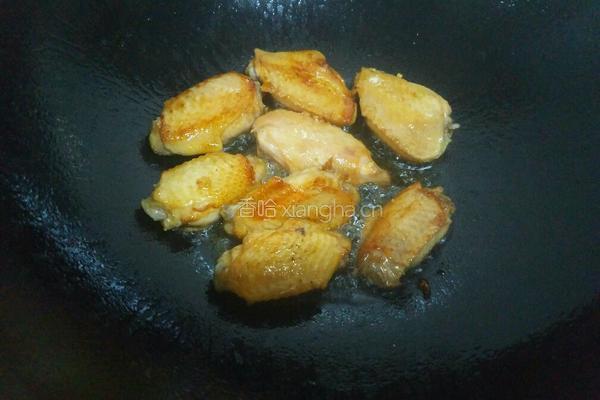 彩椒烧鸡翅的做法图解7
