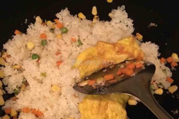 什锦炒饭的做法图解11