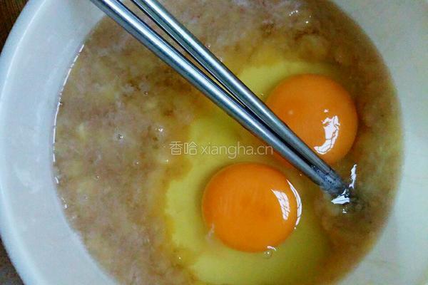 香蕉蛋饼的做法图解3