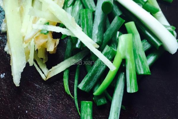 香煎豆腐焖鱼块的做法图解3