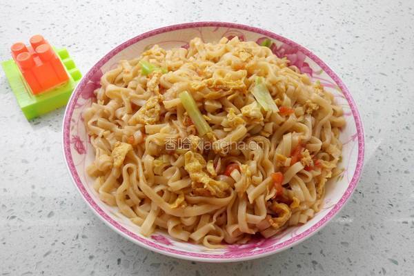 简易鸡蛋西红柿炒面