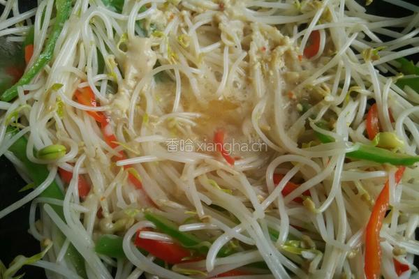 椒丝腐乳炒豆芽的做法图解6