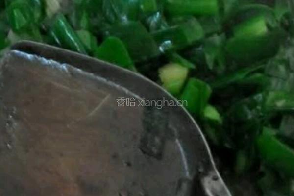 美味刀削面片的做法图解2