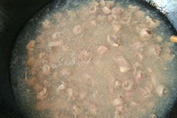 猪肝小肠瘦肉粉的做法图解4