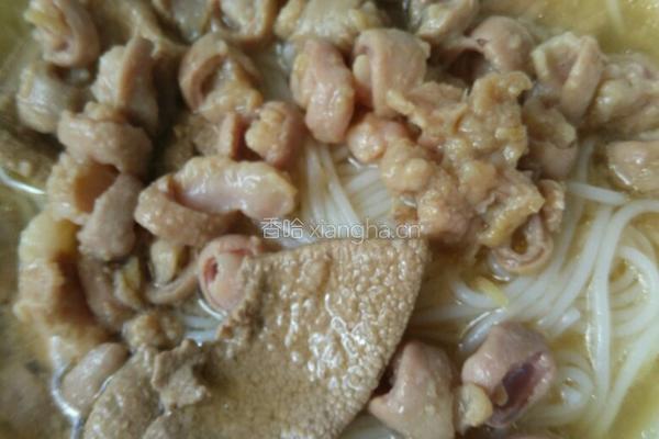 猪肝小肠瘦肉粉的做法图解6