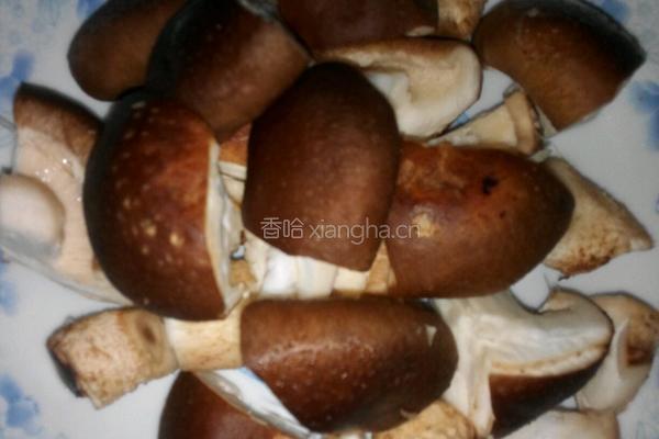 煎鱼丸肉丸的做法图解2