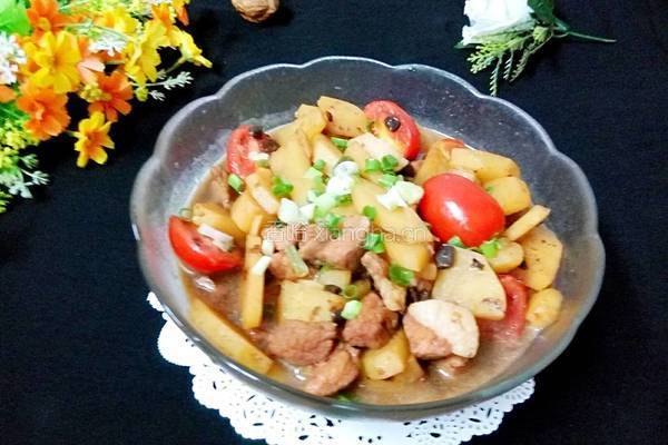  圣女果炖土豆的做法图解12