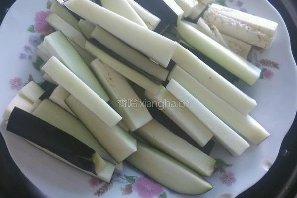 蒜蓉肉末茄子的做法图解2