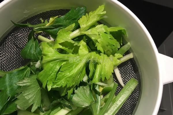 孜然干煸牛肉丝的做法图解4