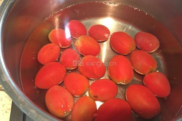 圣女果罐头的做法图解4