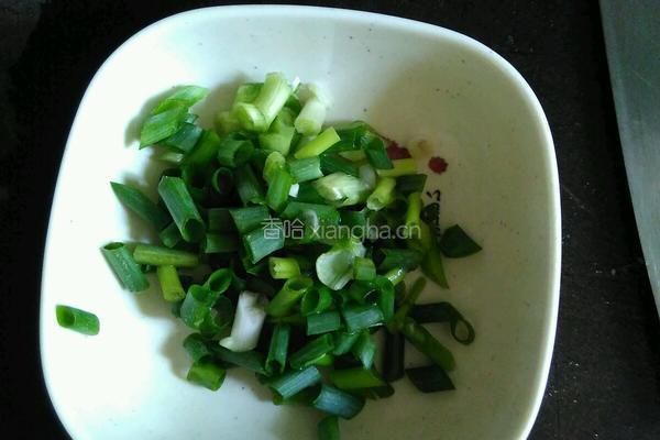 白萝卜北虫草花肉骨头汤的做法图解2