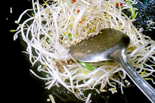 绿豆芽炒肉丝的做法图解10