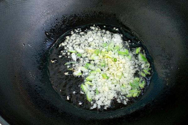 酸辣手撕包菜的做法图解4