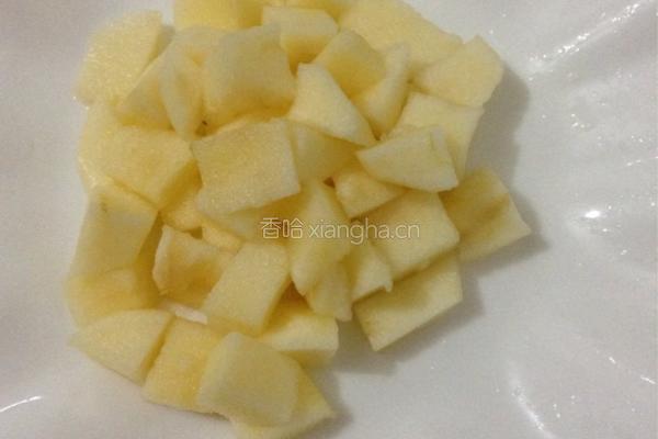 哈密瓜苹果沙拉的做法图解2