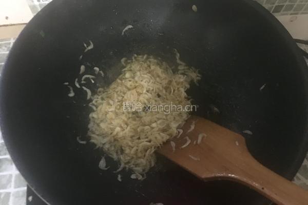 虾皮炒南瓜的做法图解5