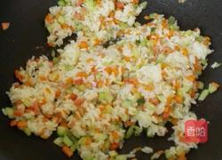 蛋炒饭的做法图解5