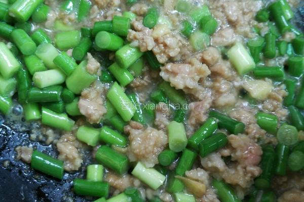 蒜苔炒肉末的做法图解8