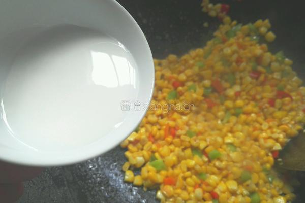 彩椒炒玉米的做法图解7