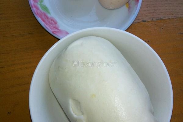 鸡蛋馒头片的做法图解1