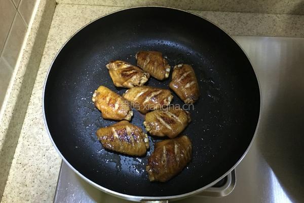蒜香鸡翅的做法图解6