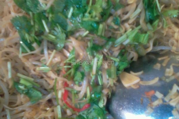 绿豆芽鸡蛋炒焖面的做法图解10
