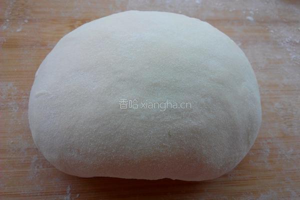 绿面的龙利鱼芹菜饺子的做法图解1