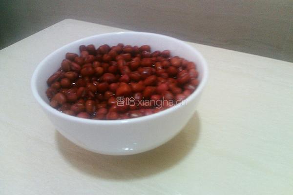 自制红豆沙的做法图解1
