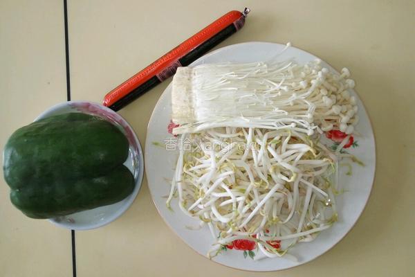 凉拌绿豆芽的做法图解1