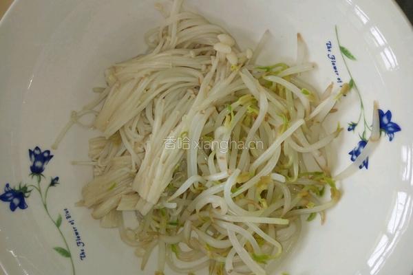 凉拌绿豆芽的做法图解4