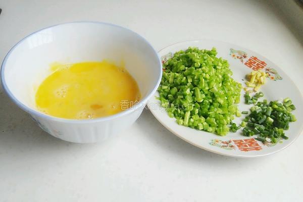 苦瓜炒鸡蛋（改良版）的做法图解2