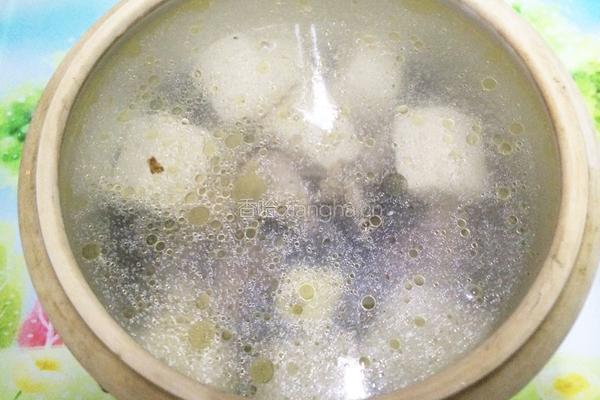 豆腐炖鲫鱼汤的做法图解6