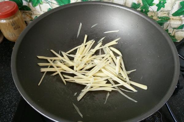 清炒韭菜段的做法图解3