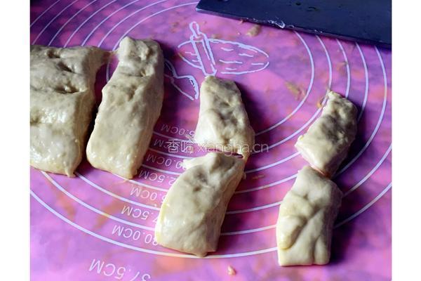 酥香油条的做法图解6