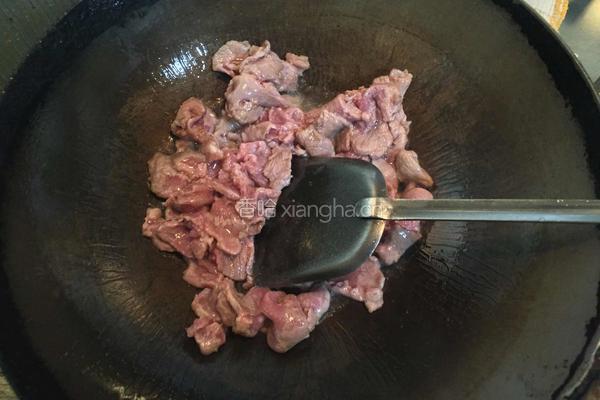葱爆羊肉的做法图解6
