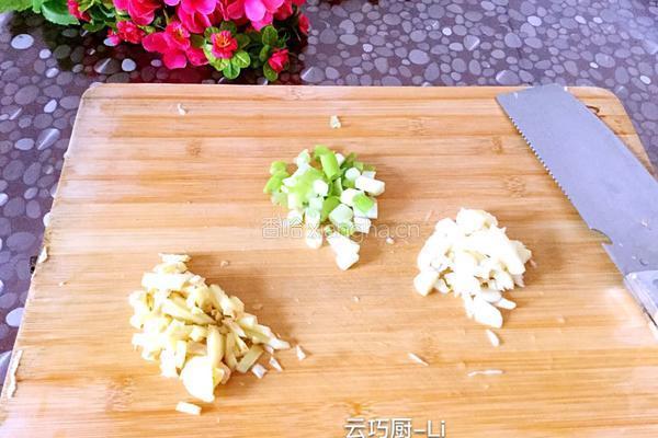 卷心菜炒大虾的做法图解6