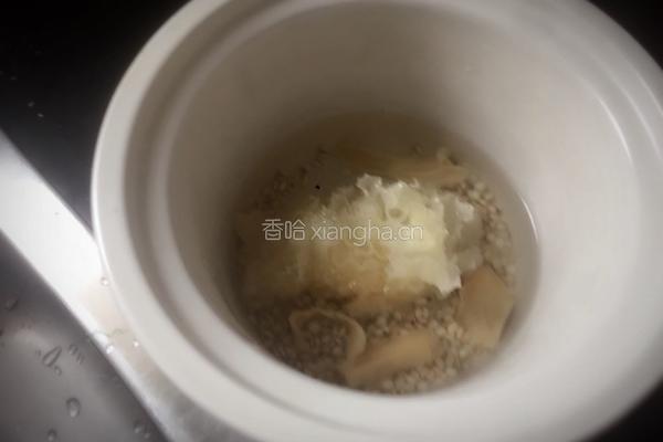 蔓越莓阿胶枣养颜羹的做法图解2