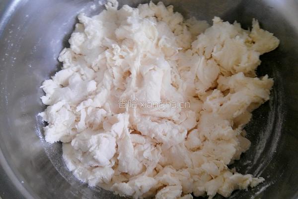 韭菜鸡蛋馅饺子的做法图解3