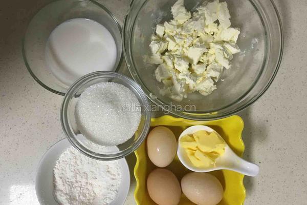 轻芝士蛋糕（六寸）的做法图解1