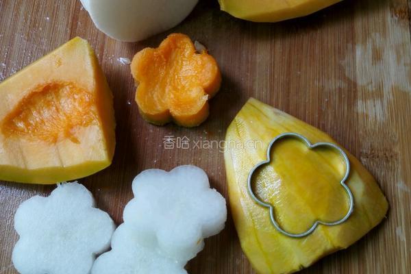 花样白萝卜酿虾球的做法图解7