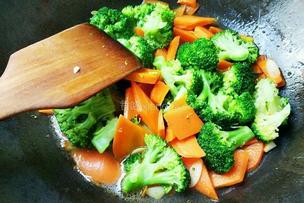 清炒西蓝花的做法图解10
