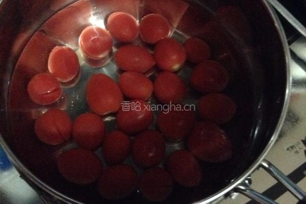 梅渍圣女果的做法图解2