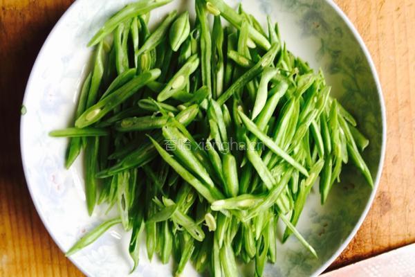 清炒刀豆的做法图解2