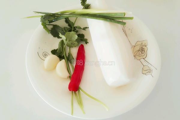 蒸肉末白萝卜丝的做法图解1