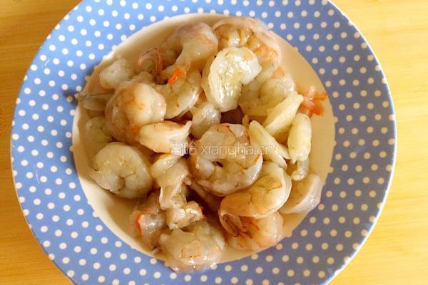 彩椒炒虾仁油菜的做法图解2