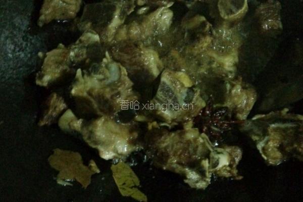 排骨烧土豆的做法图解5
