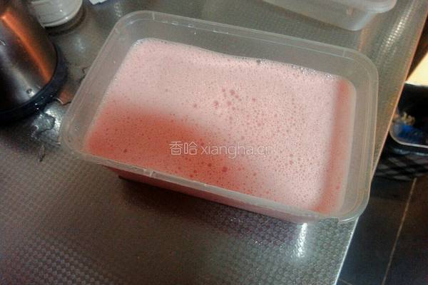 西瓜酸奶沙冰排的做法图解5