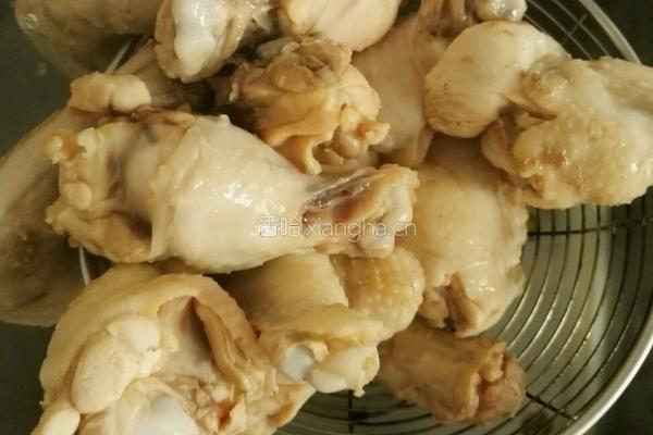 家常卤鸡脖的做法图解3