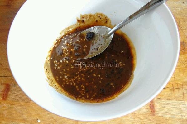 香菇麻酱豆角的做法图解5