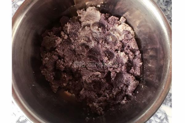 黑米豆渣饼的做法图解1