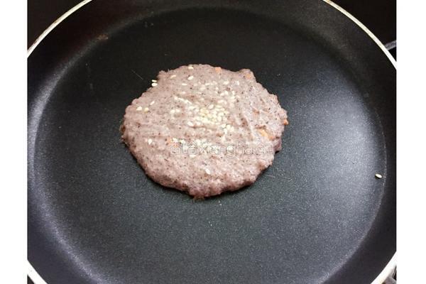 黑米豆渣饼的做法图解6